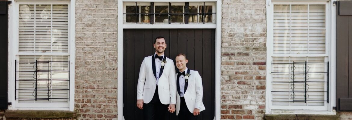 Photographs by Caroline Ro