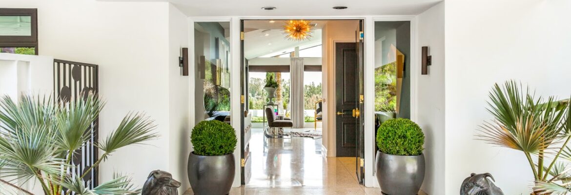 Shelter + Sky Photography & Matterport 3D Tours