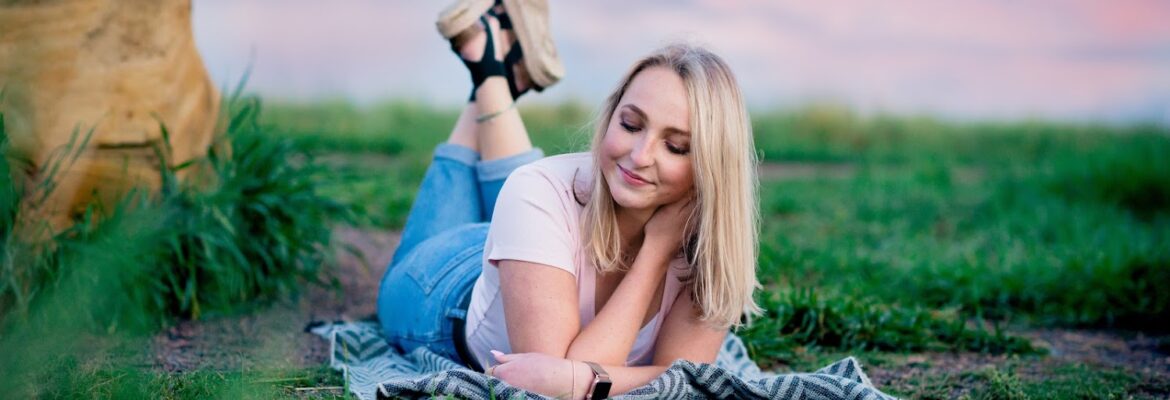 Sarah Lindsay Photography