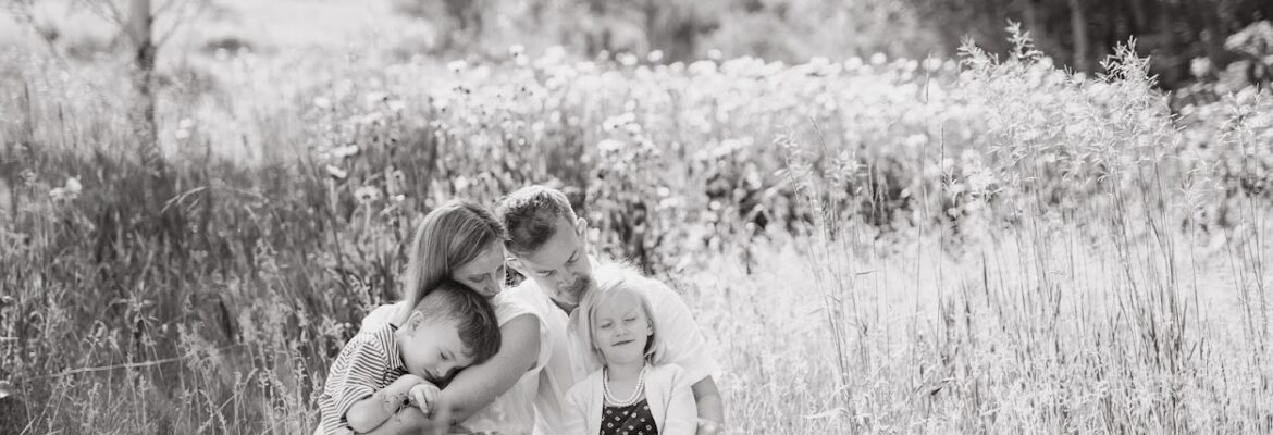 Blush and Bee Photography