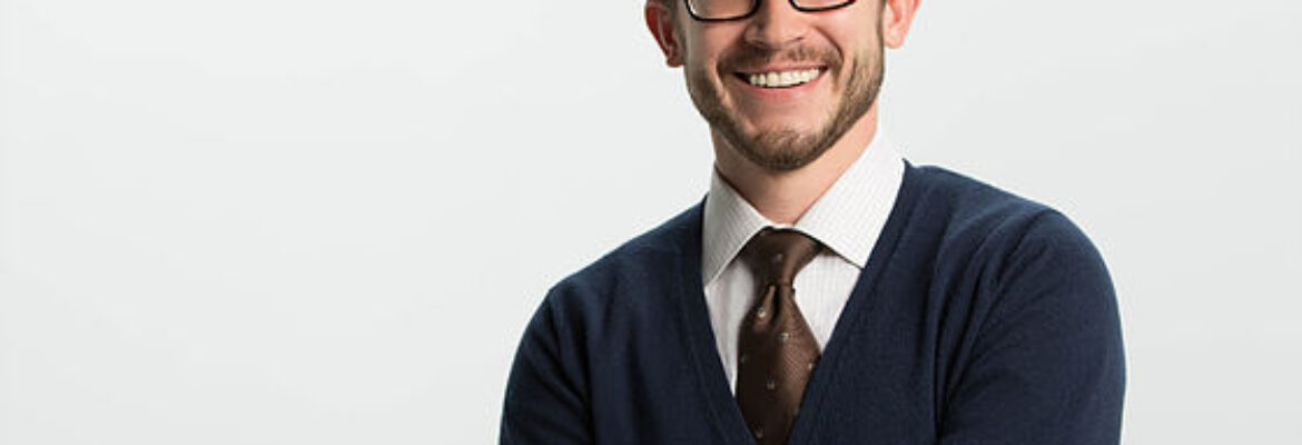 Best Corporate Photographer and Staff Headshots