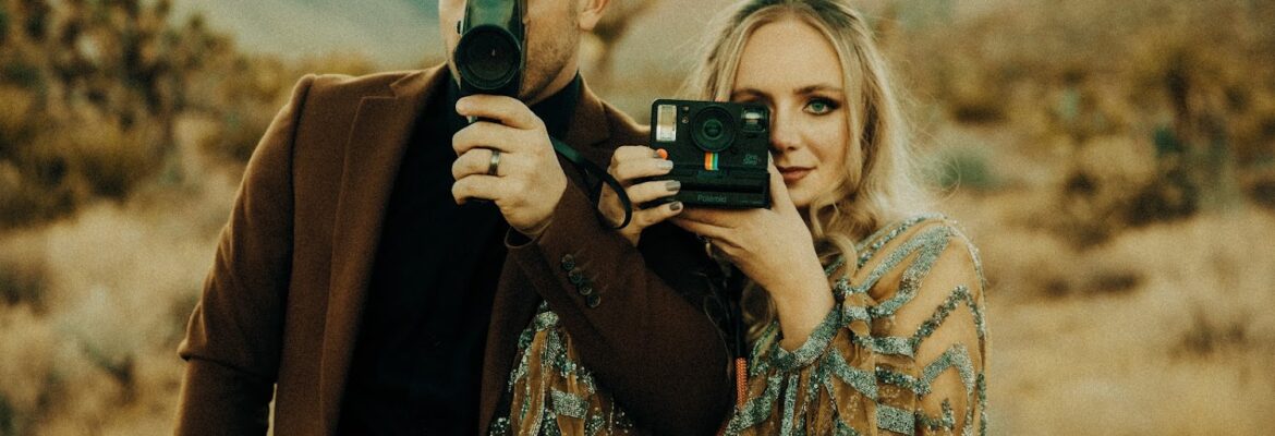 Brazen Honey Films | Las Vegas Elopements