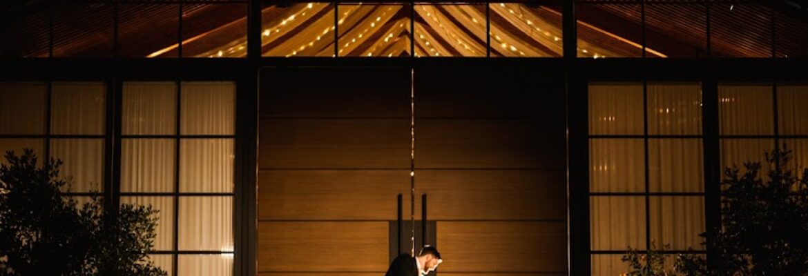 Fearless Wedding & Elopement | Phoenix Wedding Photographer