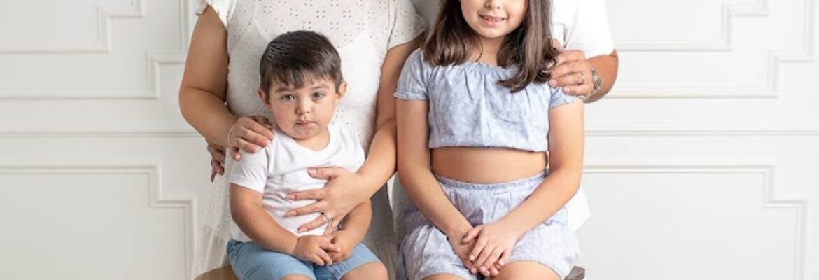 Laura Alicia Photography LLC