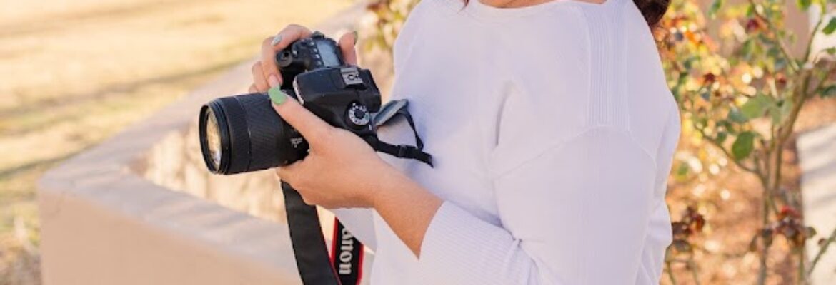 Krista Dawn Holloway Photography LLC