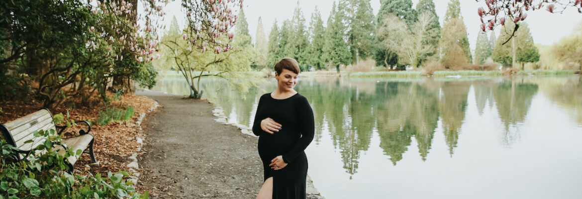 Meg Ross Photography: Maternity, Birth, and Newborns