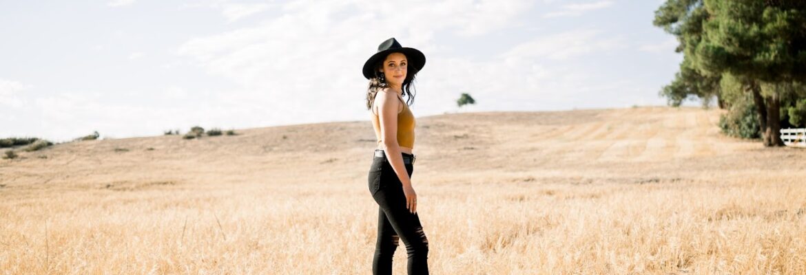 Sharisse Rowan Photography