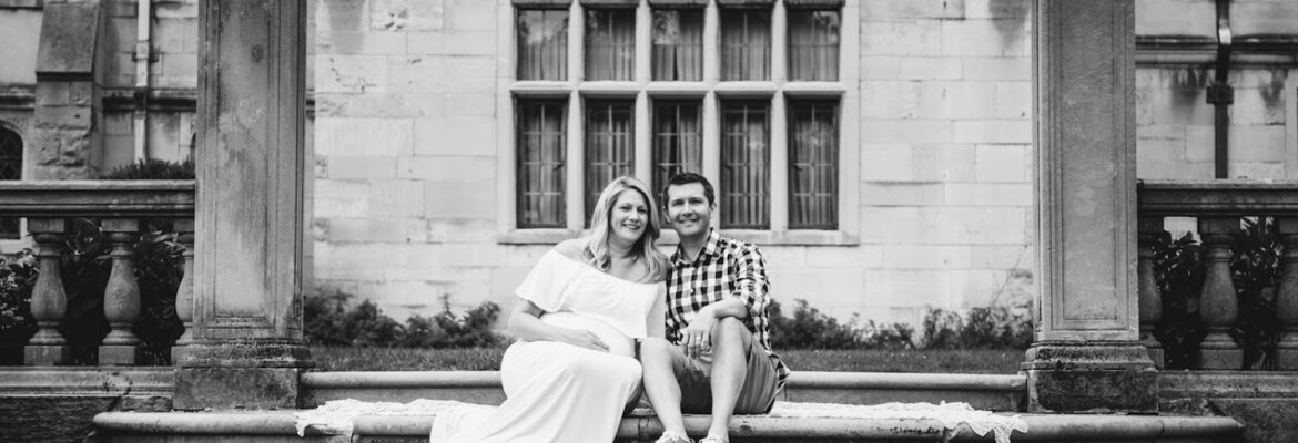 Laura Mares Photography