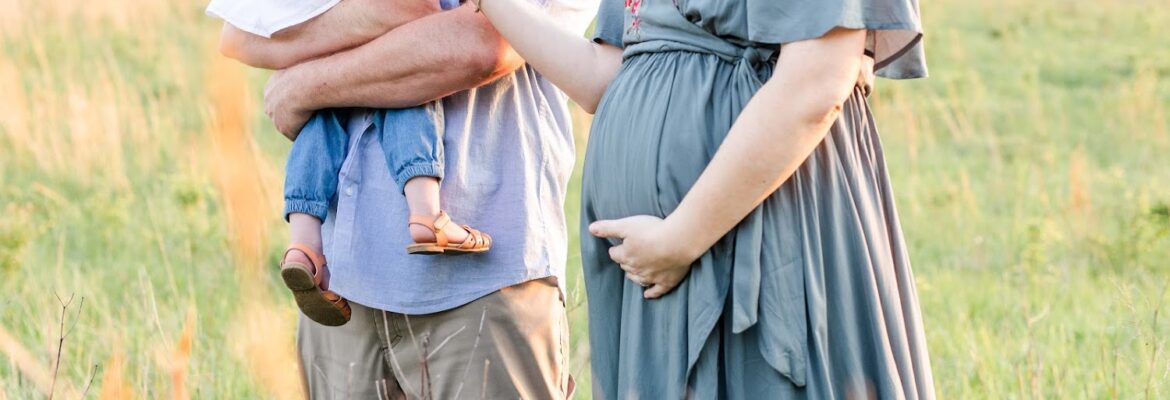 Kasey Ezzat Photography LLC