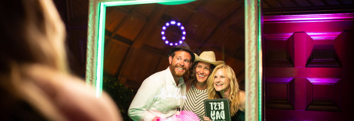 San Diego Magic Mirror Photo Booth