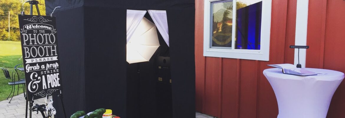 True Color Photo Booth