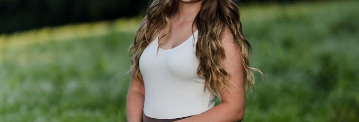 Candi Benek Photography