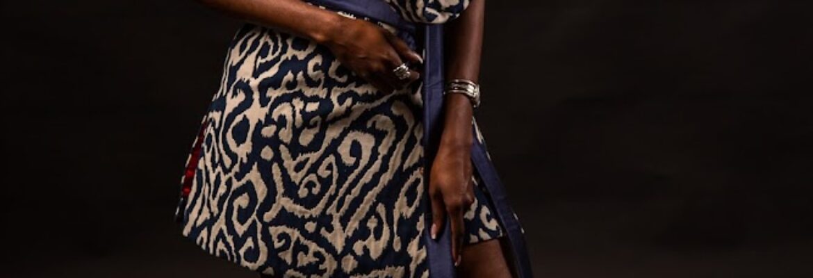 Nellie Quiros ..Photography & Design