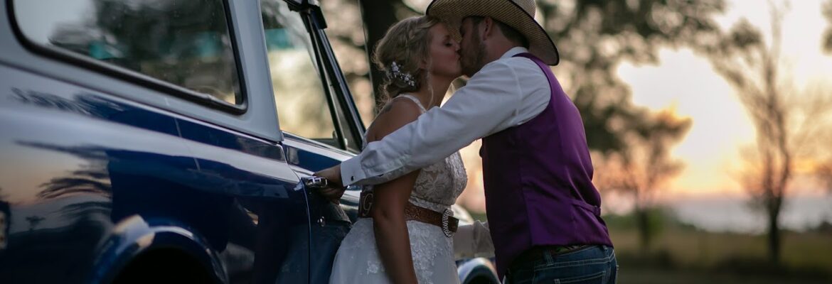 Thistle and Rose Photography