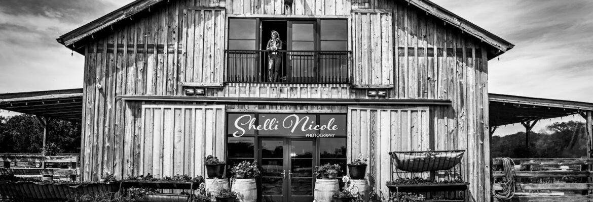Shelli Nicole Photography by Shelli Parker