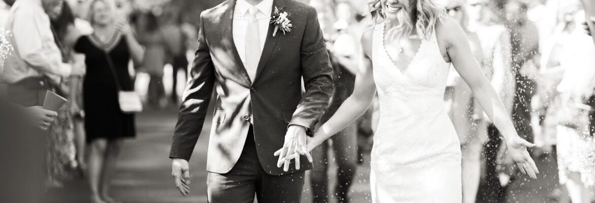 Brooktree Studios: Wedding Photography