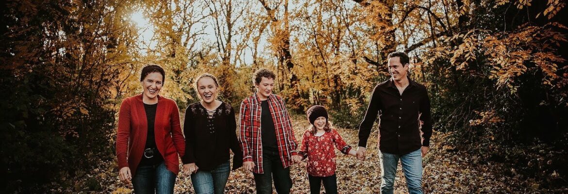 Bleu Hollow Photography