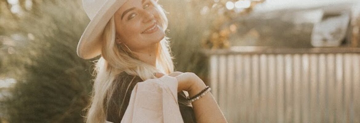 Sydney Lynne Photo