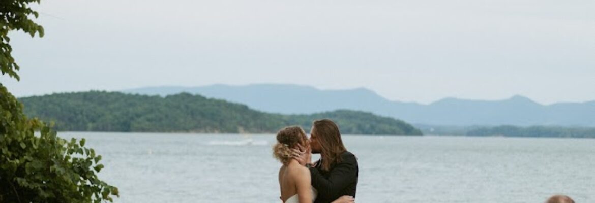 Jasmine Lowe Photography