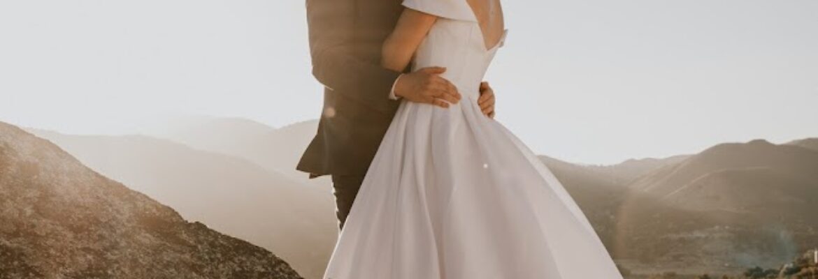 Astray Photography – Oceanside Wedding photographer & Videographer
