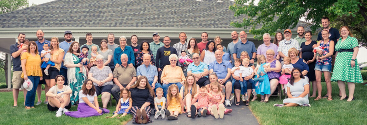 Amanda Brandenburg Photography, LLC