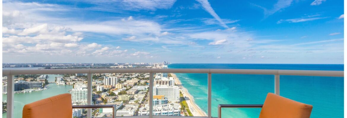AccuTour Real Estate and Yacht Photography