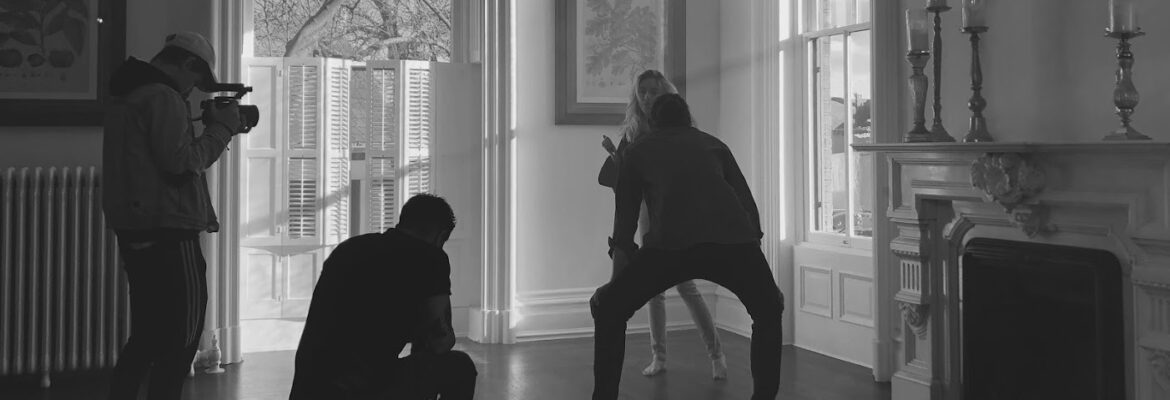 Bella-Hill Wedding House