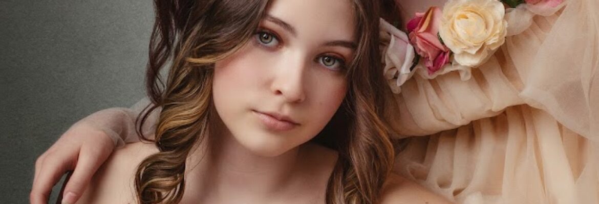 Gina Main Photography