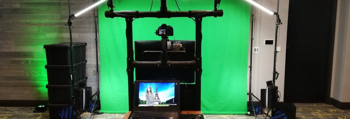 Smiley Photo Booth LLC