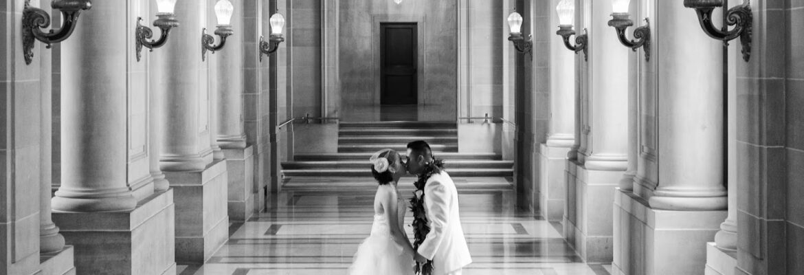 San Francisco City Hall Wedding Photographer by Toni