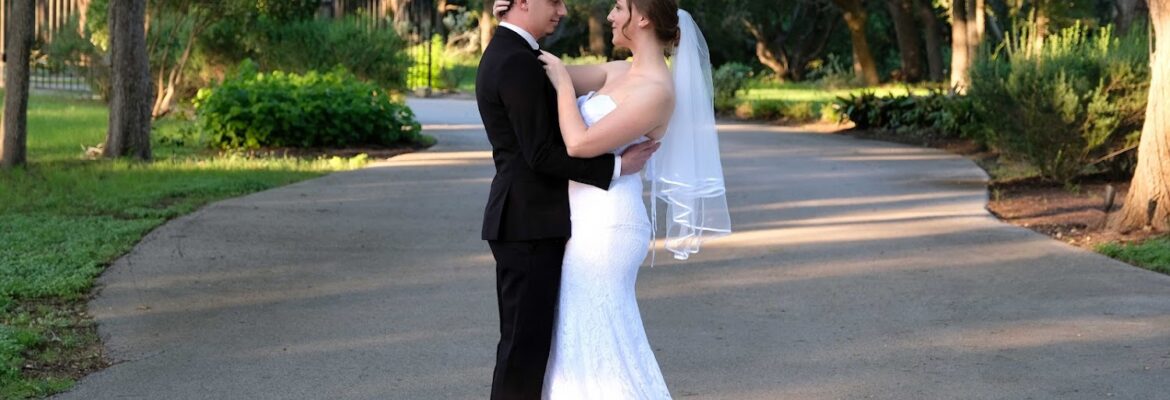 Waco Wedding and Portrait Photographer