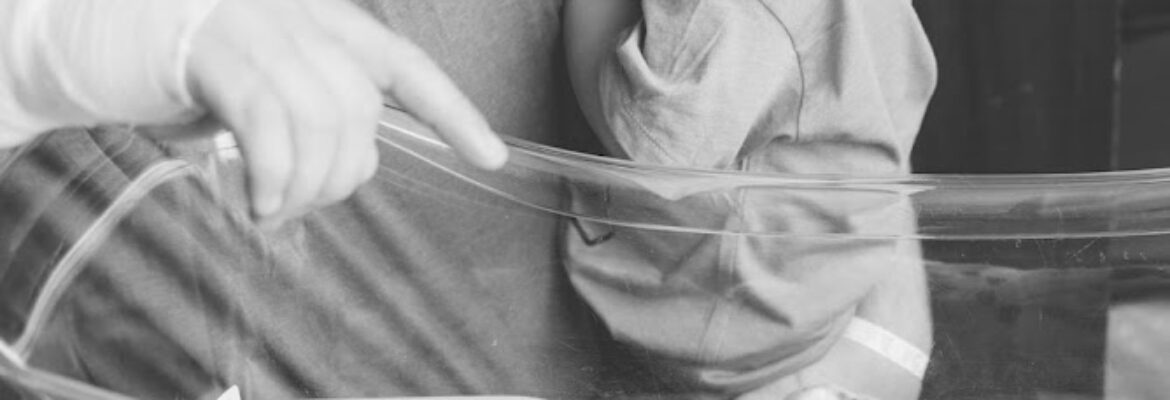 Tori Dawson Photography & Birth Services