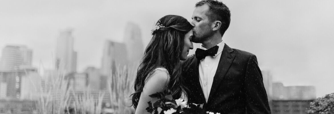 J.Olson Weddings