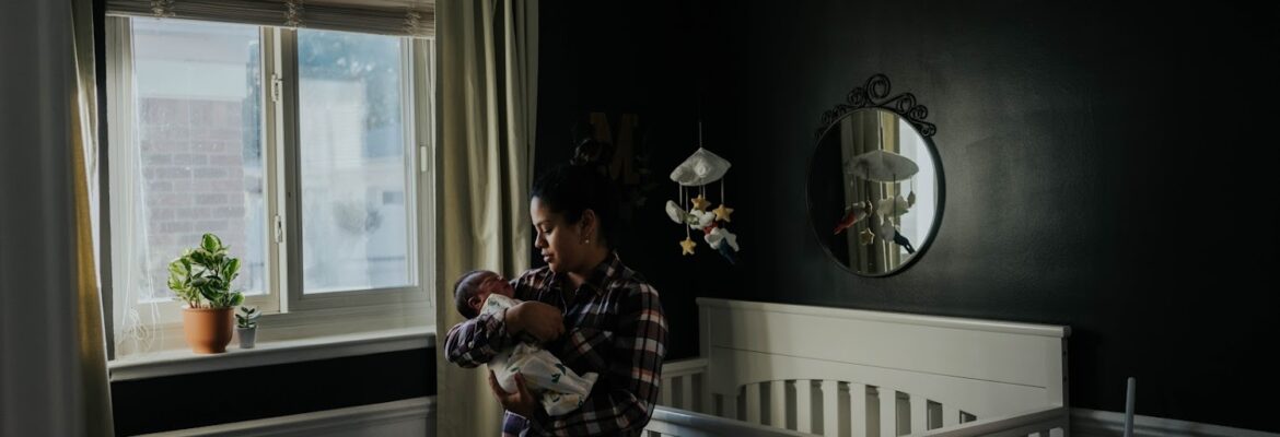 The Birth Witch – Doula, Tarot Reader, Birth Photographer