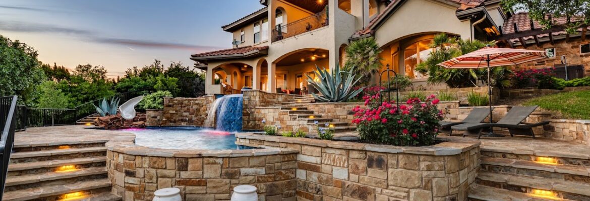 Studio 12 Austin – Real Estate Photography & Home Staging