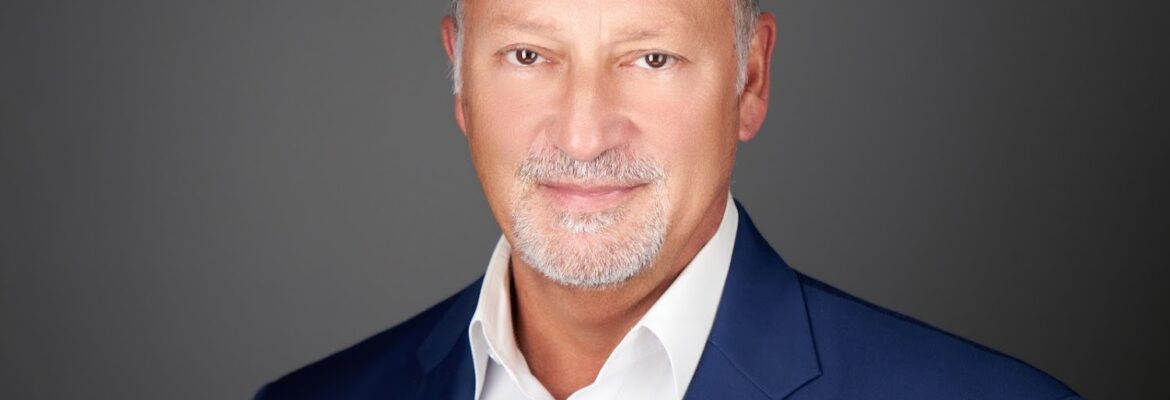 Violet Gorgi Corporate Headshot Photographer