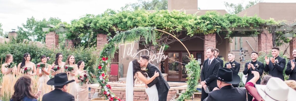 Maura Jane Photography (New Mexico and Destination Wedding Photographer)