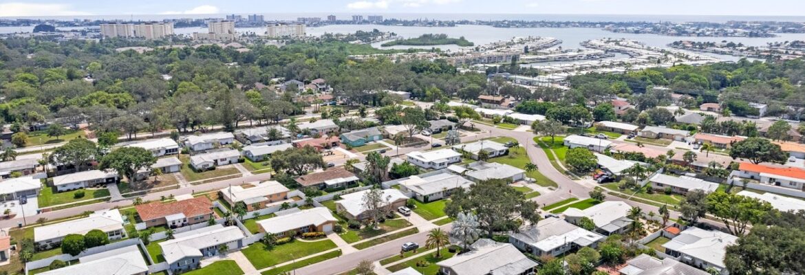 Hawke & Rock Productions – Real Estate Photographer