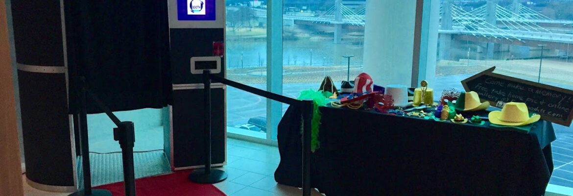 FaceBOOTH photo-booth