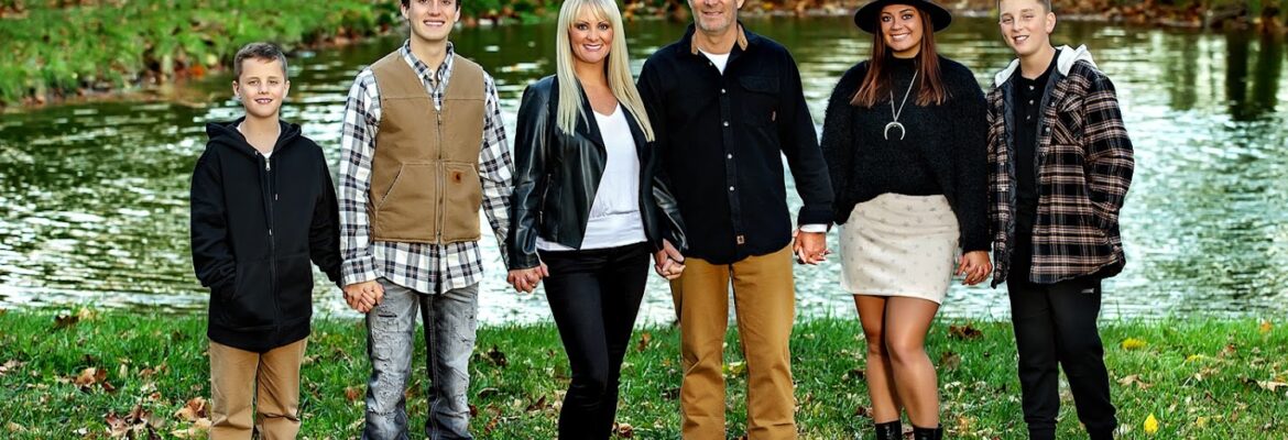 About Faces Photography