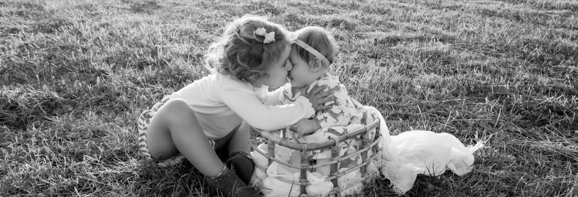 Sweet Pea Family Photography