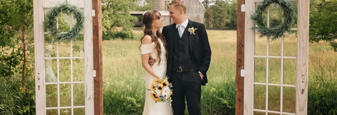 Lucky Owl Photography & LO Studio Boudoir