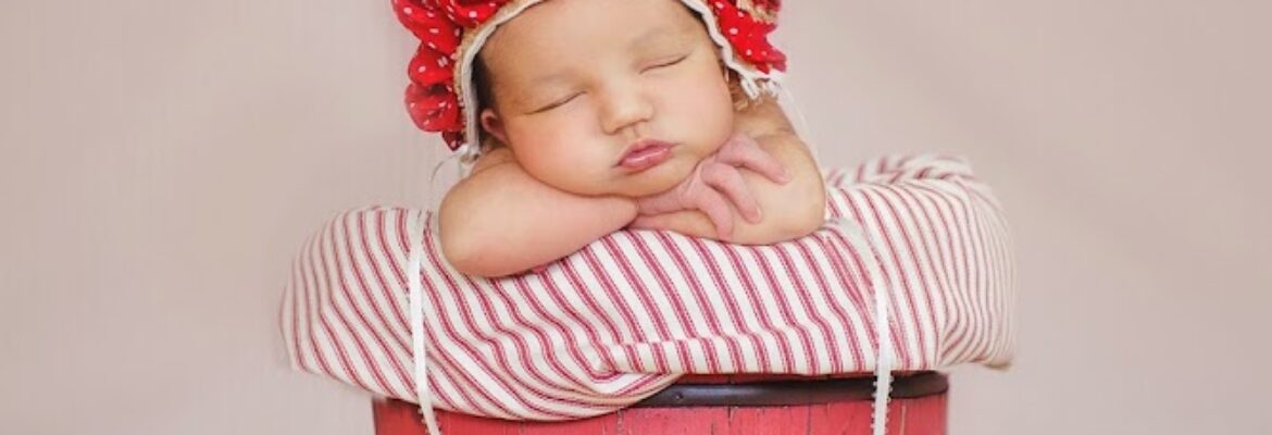 Garden Gates Photography Yakima Newborn Photographer