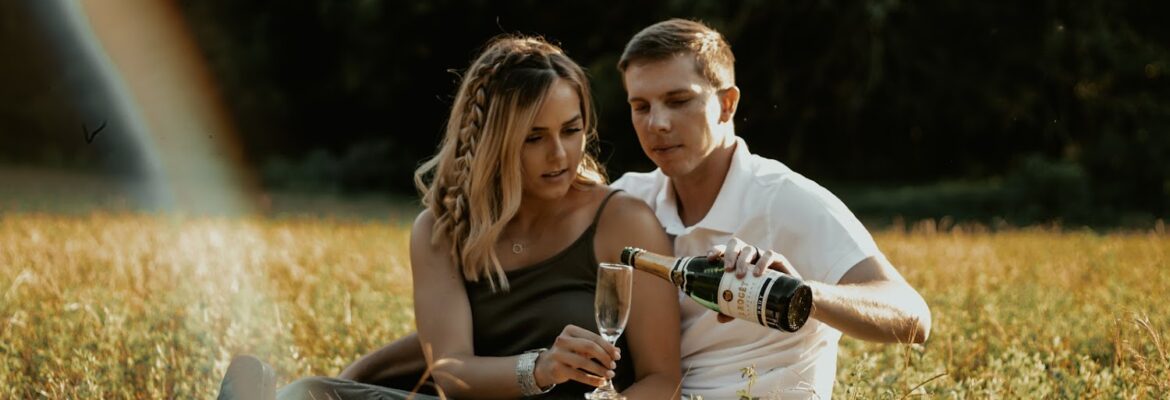 Ariana Joelle Photography