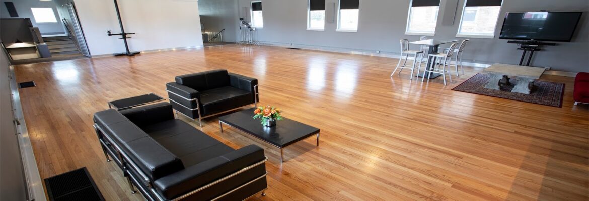 Dohn Studios LLC. Cincinnati Commercial Photographers