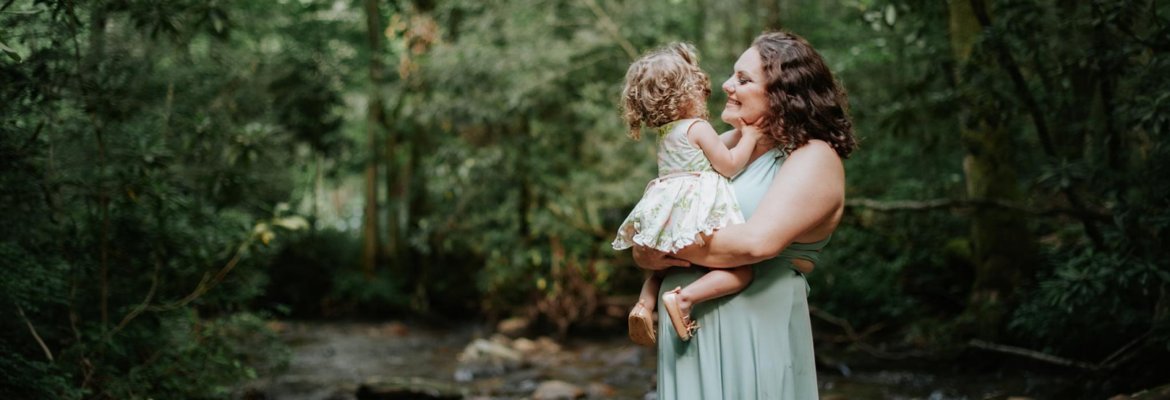 Green Life Photography + Productions