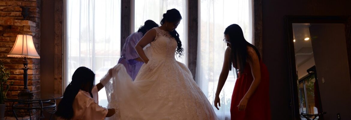 By Hook Or By Crook Weddings – Wedding Photography, Texas – Louisiana – Arkansas – Oklahoma