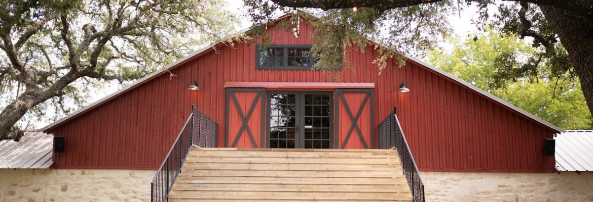 Ashley & Tyler Photography