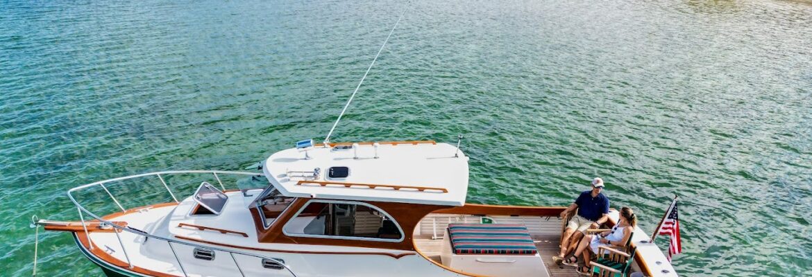 Ashton Royal Creative