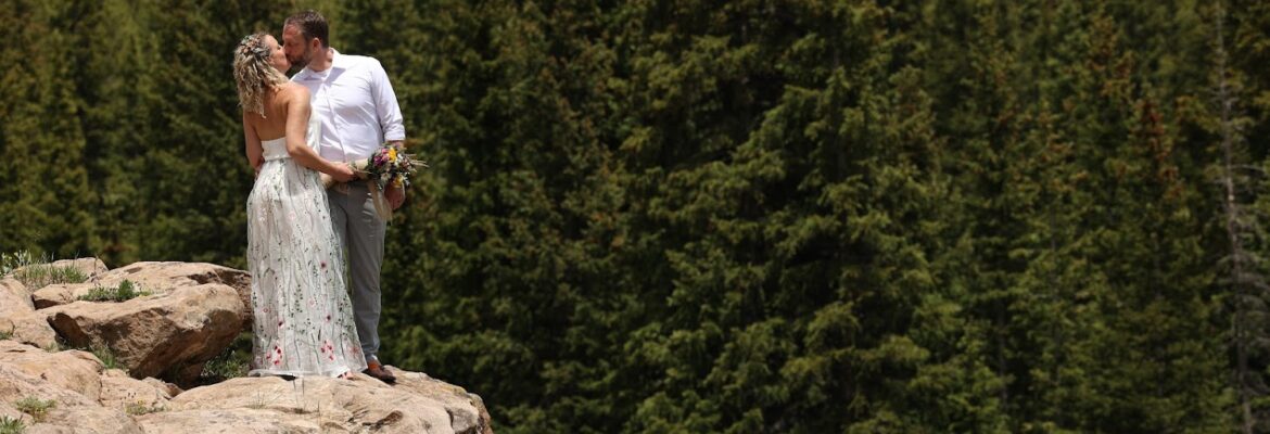 Aspenglow Photography Elopement and Intimate Weddings